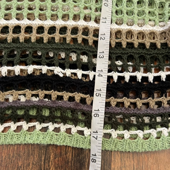 Crochet MultiColor Cropped Sweater - Picture 7 of 7
